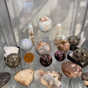 Earth Fossils and Gemstones - Gemstones