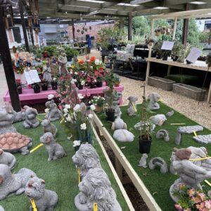 Mill Pond Garden Centre - Statues